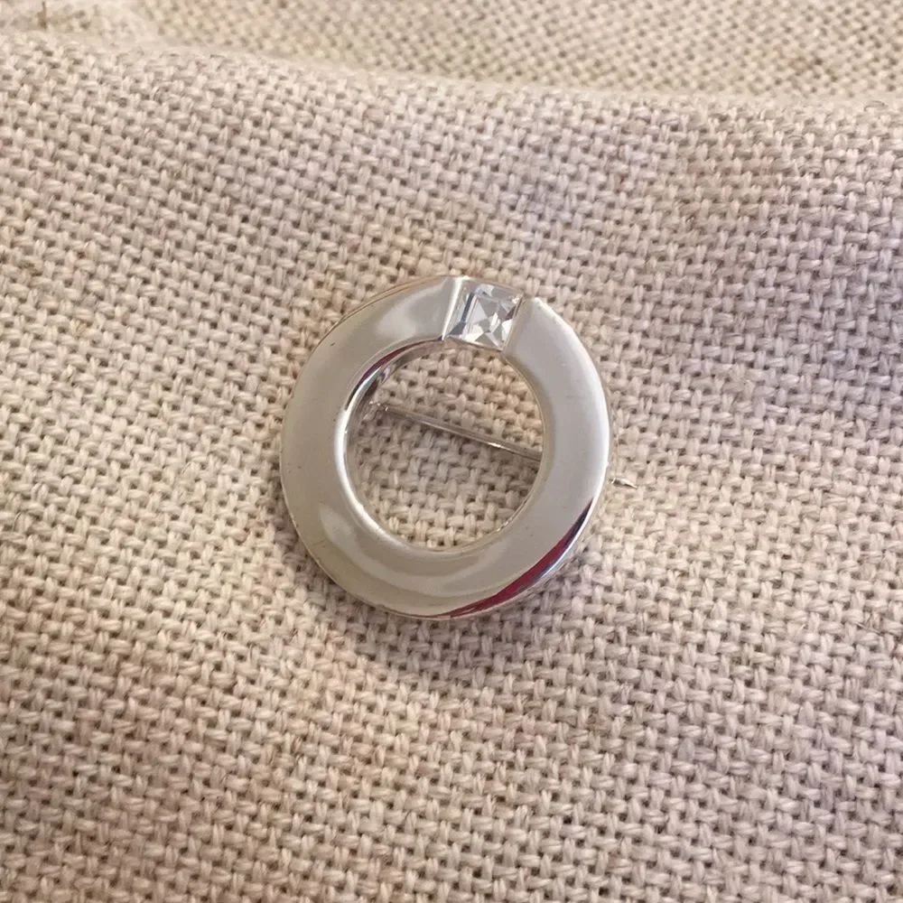 Silver Circle Pin Square Cut Glass Rhinestone - Picture 6 of 11